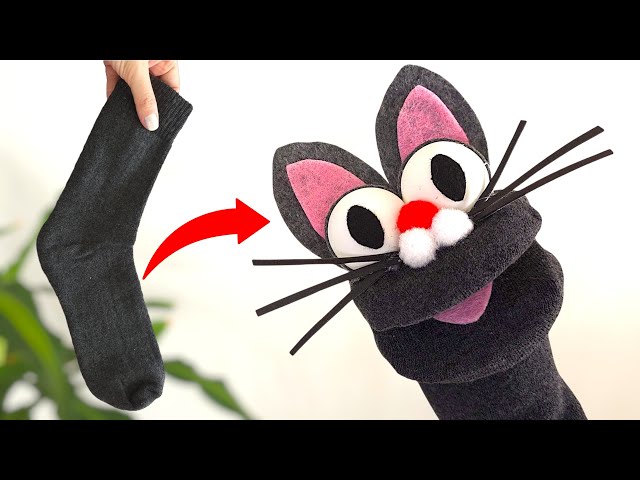 How to Make a Cat Toy With a Sock
